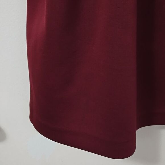 Club Monaco Neoprene Scuba Fit and Flare Pleated Dress Burgundy Leather Trim 4 - Picture 2 of 7